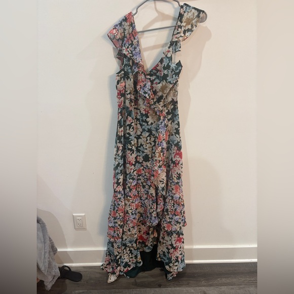 Lulu’s Floral Ruffle Maxi Dress - Picture 3 of 7